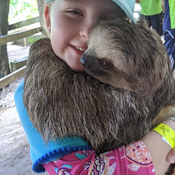 Meet your Posher, Laura - Picture 1 of 1